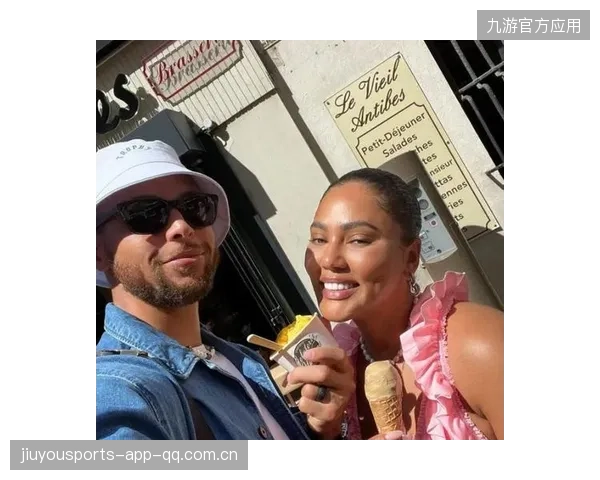 库里为女儿庆生晒家庭片段，温馨到社媒满屏爱心